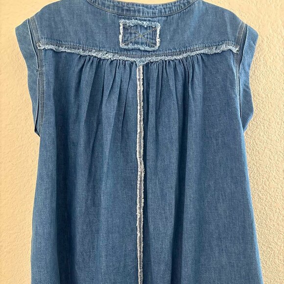 We the Free Summer Love Chambray Oversize Henley Blouse Top Blue - SIZE XS - Picture 4 of 7